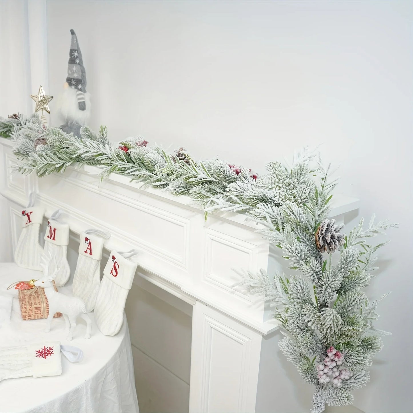 Christmas Wreath with Cold Berry Rattan
