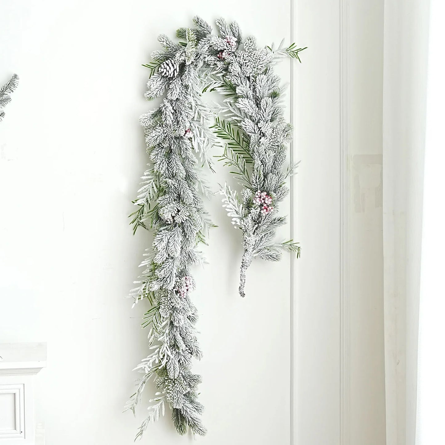 Christmas Wreath with Cold Berry Rattan
