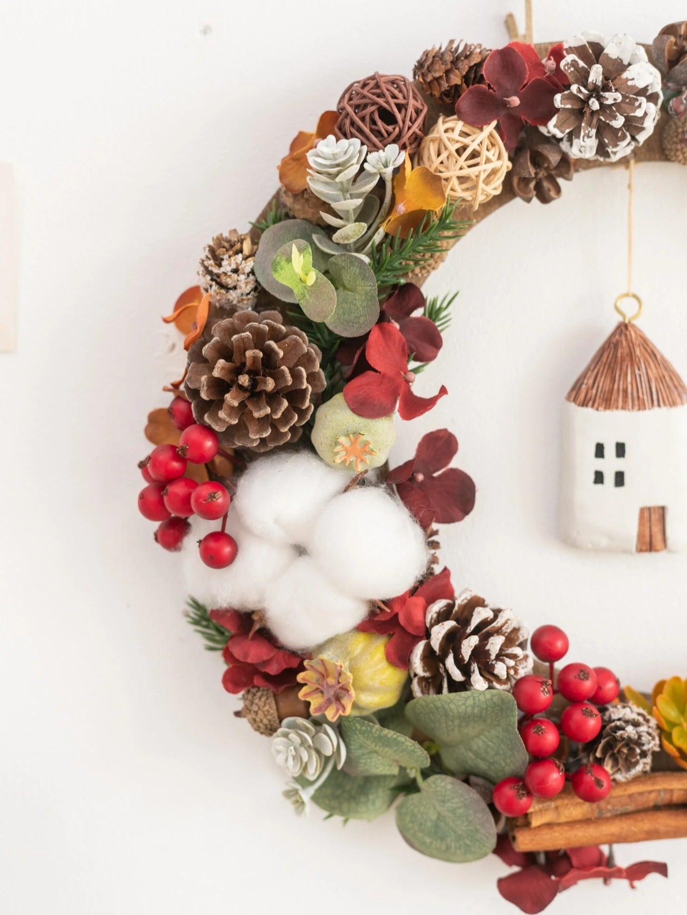 Wreath Moon Artificial Flower Garland for Door Wall